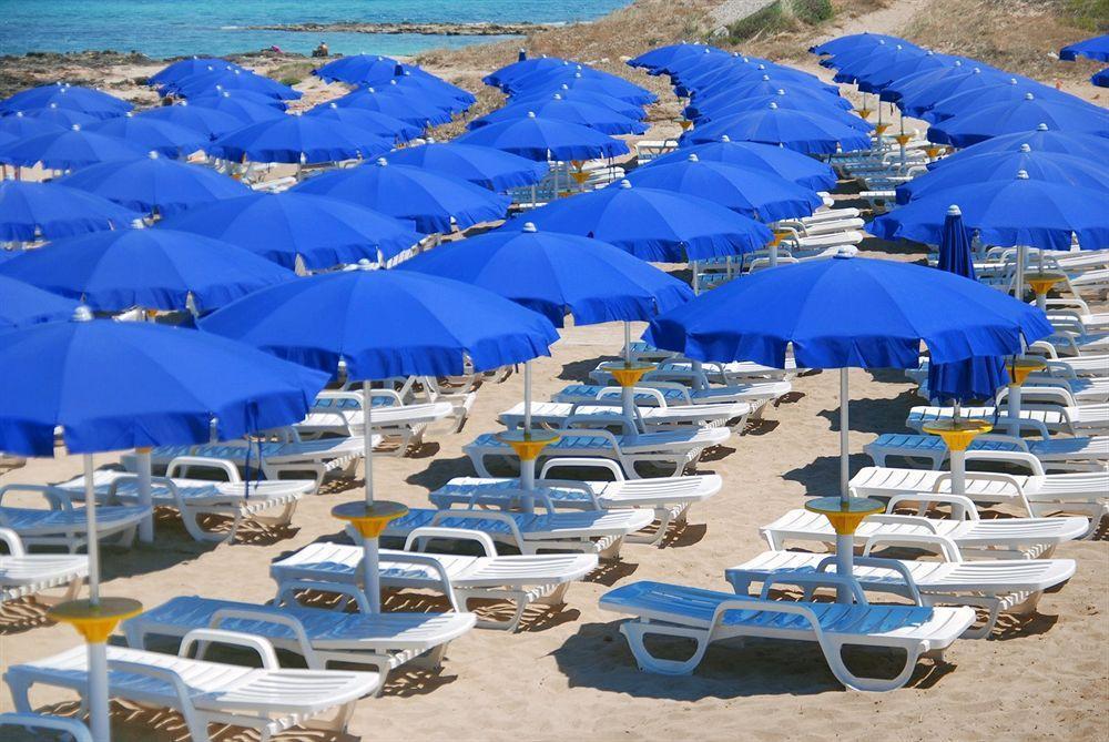 Torre Guaceto Resort Carovigno Eksteriør billede