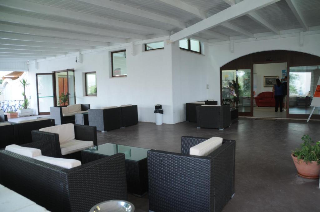 Torre Guaceto Resort Carovigno Eksteriør billede